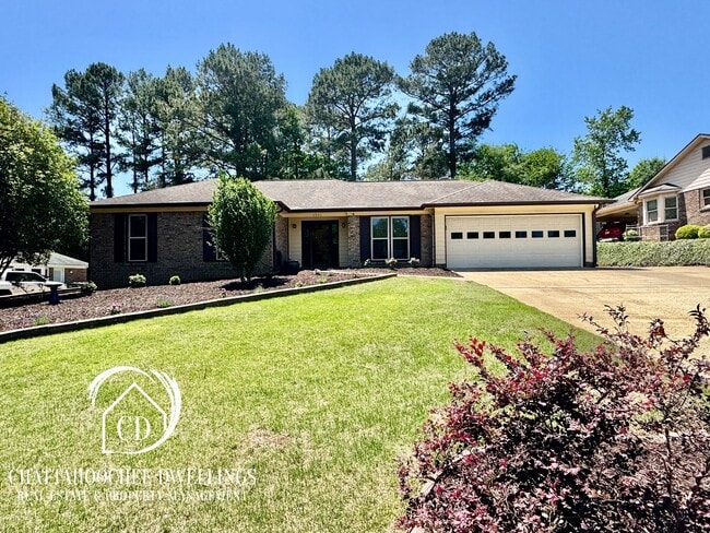 Building Photo - 5936 Manassas Dr