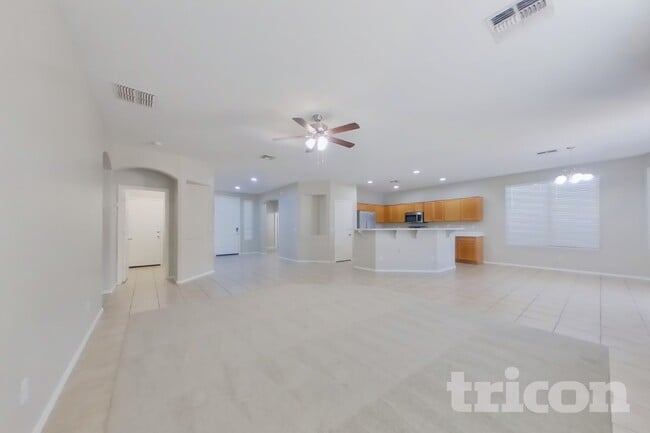 13218 W Jacobson Dr