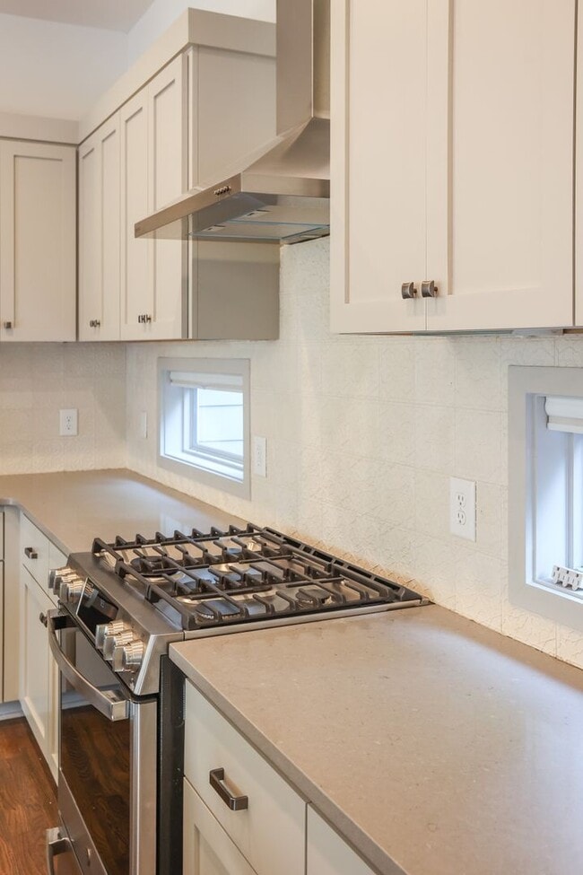 Photo - Beautiful Green Hills 4 BD 3 1/2 BA Home W...