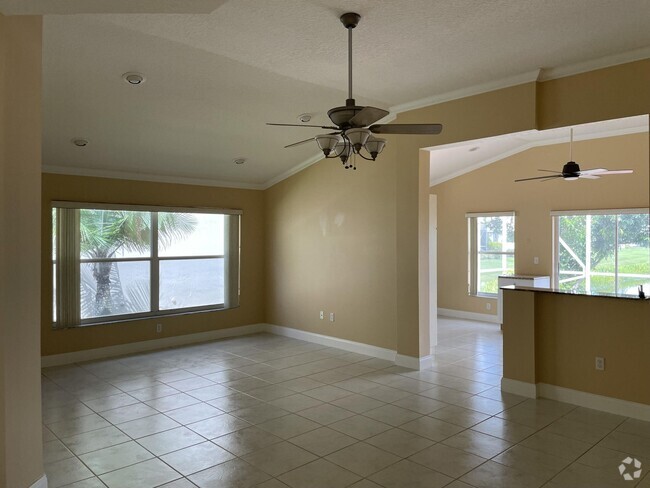 Building Photo - 12971 Hampton Lakes Cir Rental