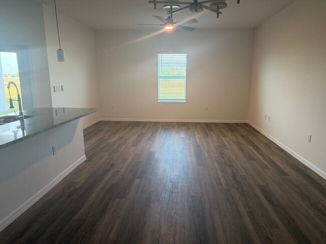 Photo - 16105 Badalona Dr