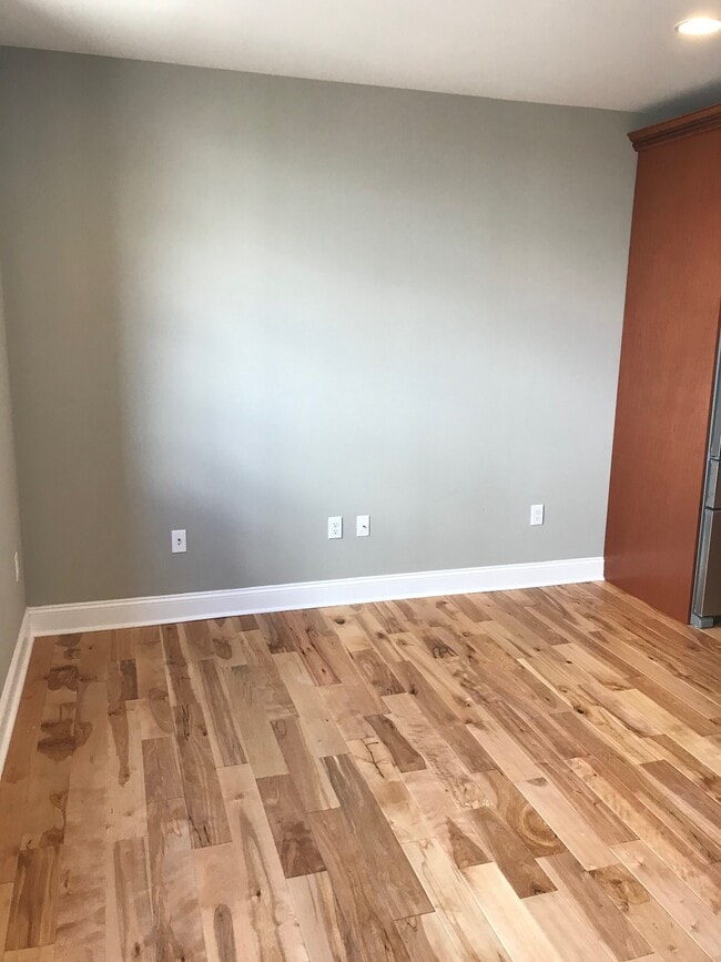 Photo - 11 W Market St Unit 503