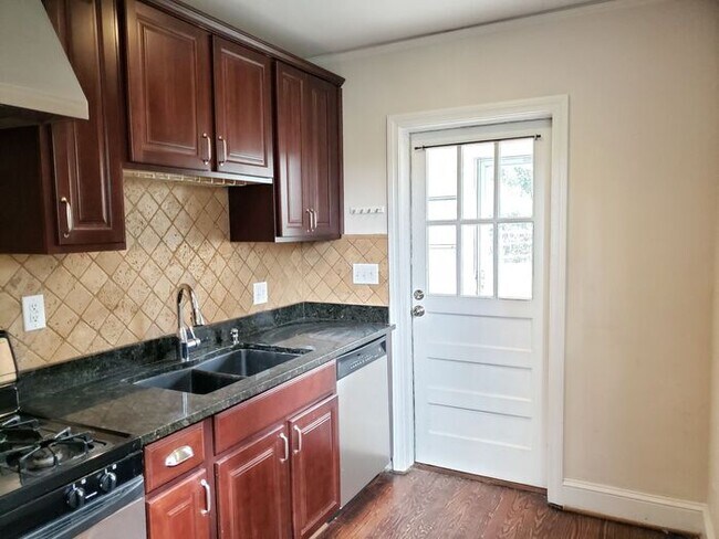 Photo - Myers Park Duplex