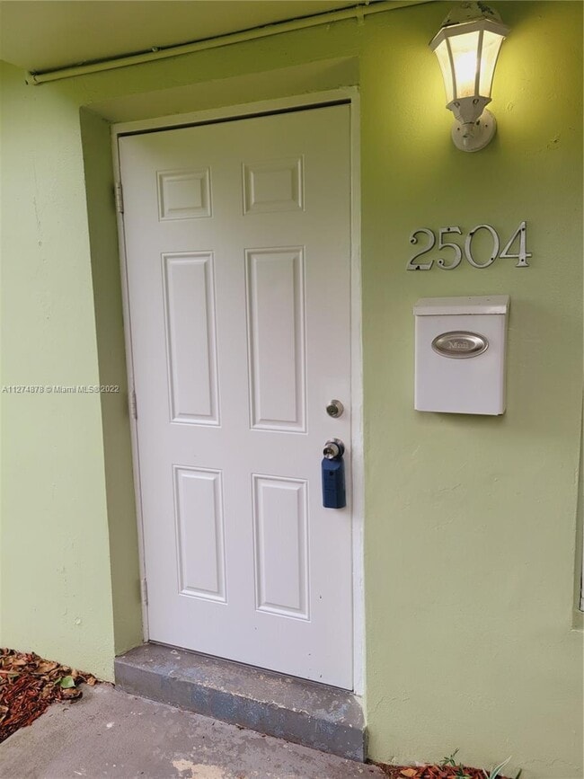 Photo - 2504 NW 9th Ln Unit 2
