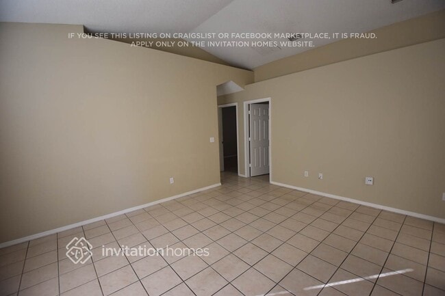 Photo - 352 Briar Bay Cir
