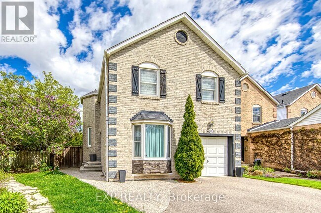 Photo - 1225 Hedgestone Crescent