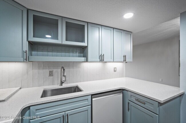 Photo - 1600 Woodland Dr Unit 8106