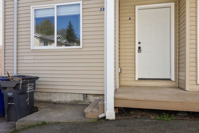 Photo - 2-Bedroom Duplex in SE Portland