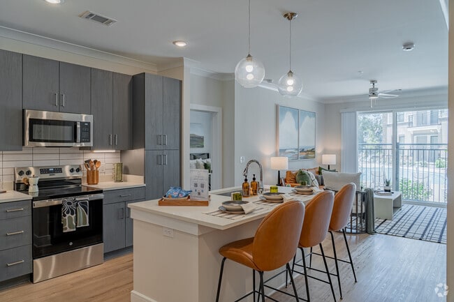 2BR, 2BA - 1,116SF - Kitchen
