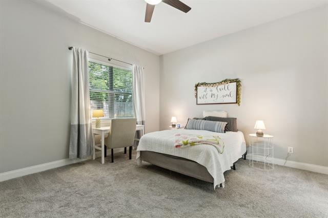 Photo - 3833 Denridge Ln