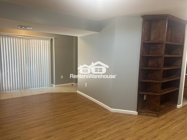 Photo - 5613 Harvey Ct