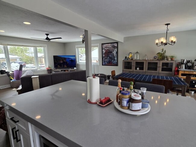 Photo - 1358 Northwestern Rd