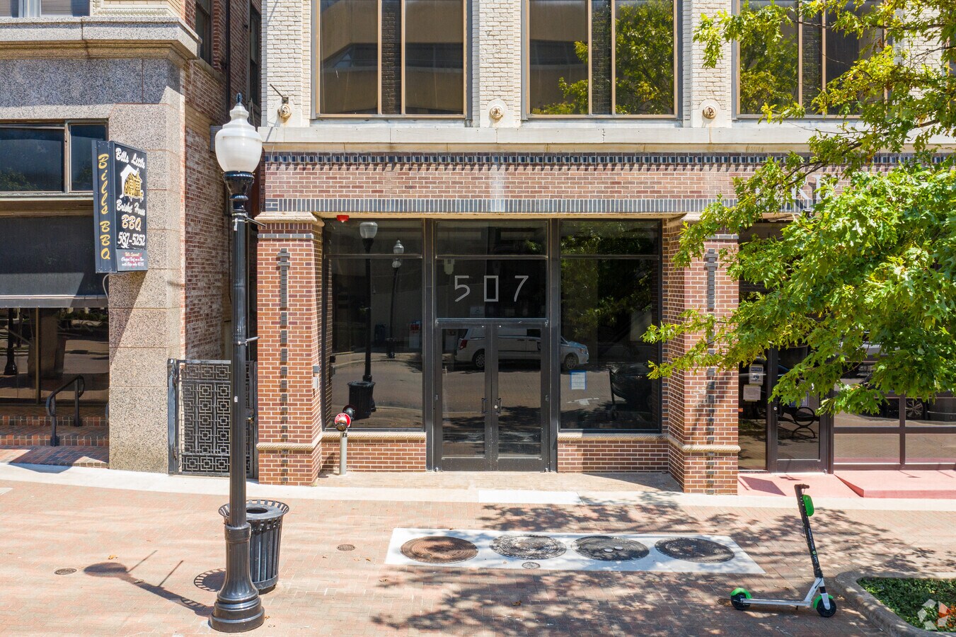 Photo - Oil Capital Building