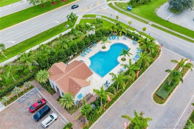 Photo - 20901 NW 1st Dr Unit TOWNHOUSE