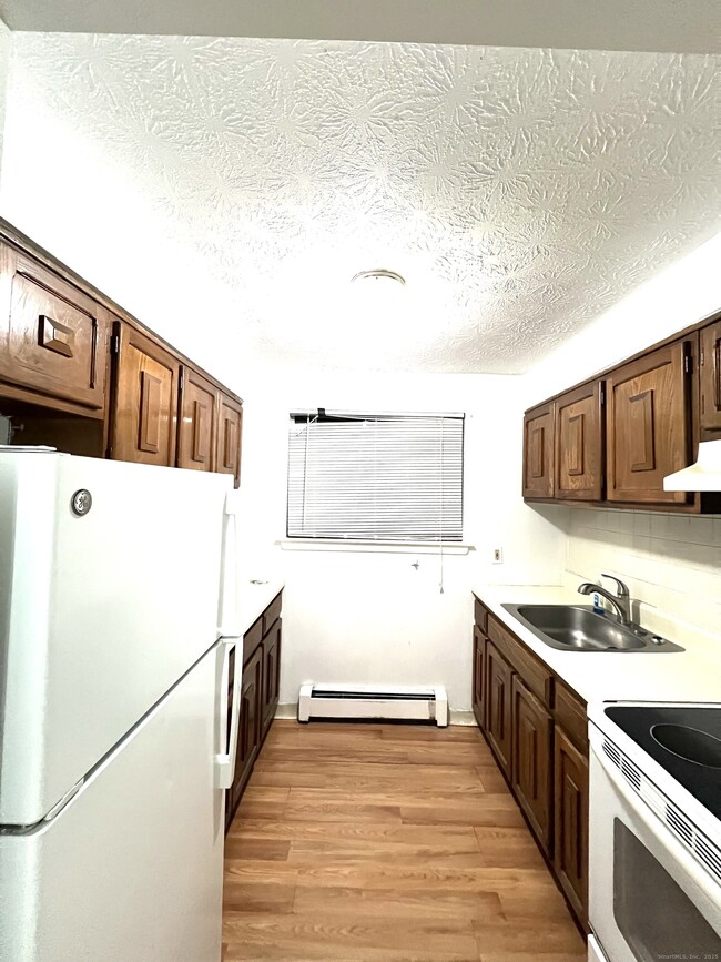 Photo - 131 Woodland Dr Unit A