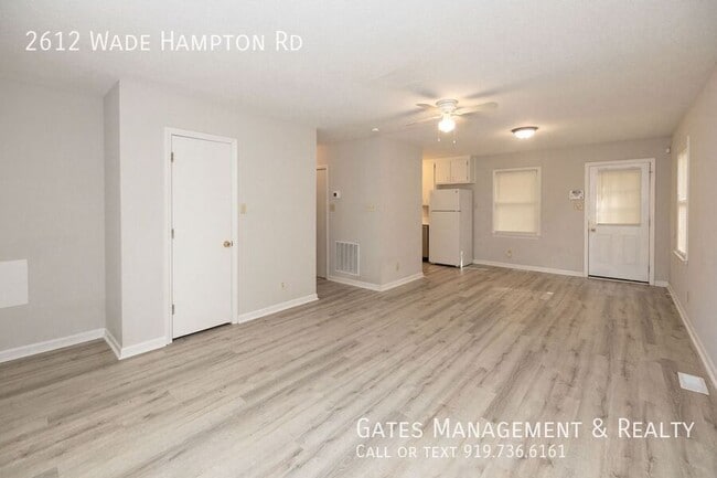 Photo - 2612 Wade Hampton Rd