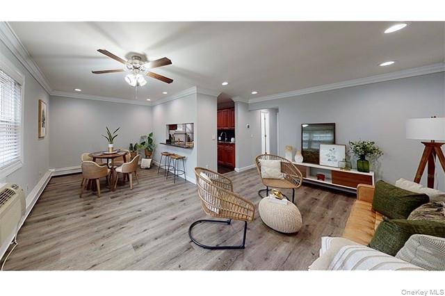 Photo - 122 Easy St Unit 122E