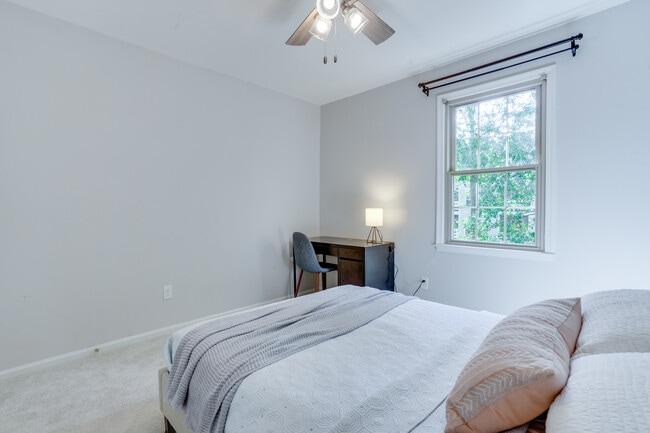 UL 2 - 3146 Borge St