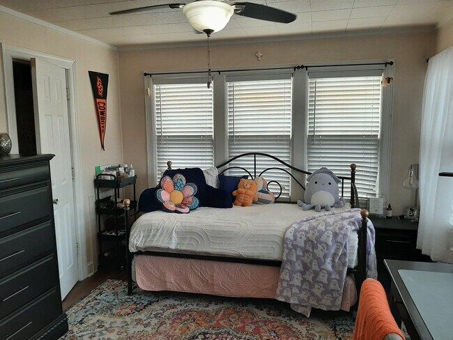 Photo - 508 S Stanley St