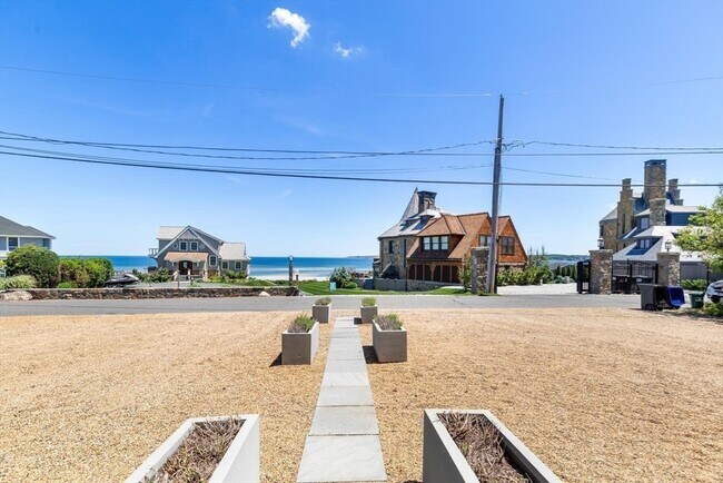 Photo - 132 Wingaersheek Rd