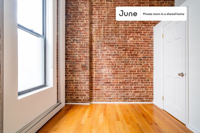 Photo - Room in Shared 4 bed/4 bath home Unit D