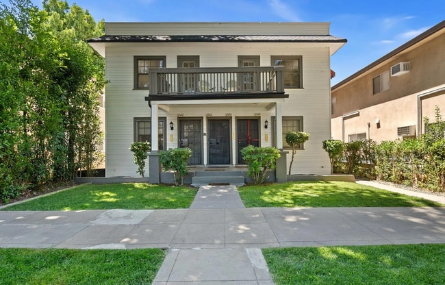 Building Photo - G St Unit 2522