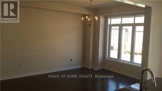 Photo - 123 Huguenot Rd