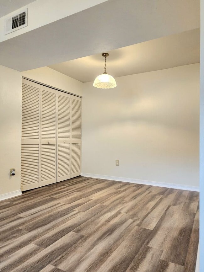 Photo - 1 bedroom 1 bathroom condo, 2nd floor