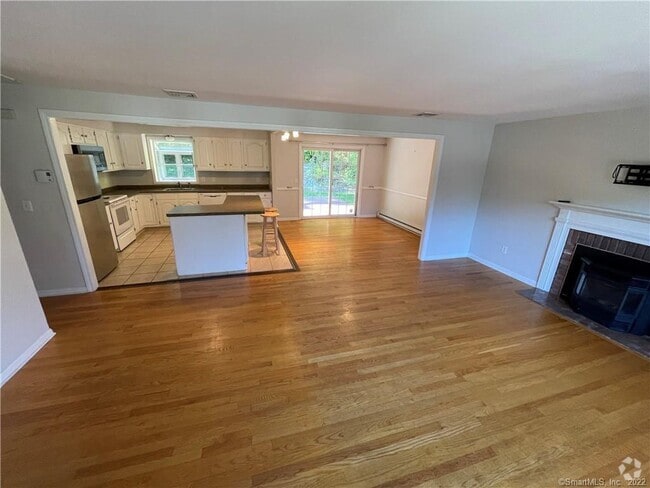 Building Photo - 85 Brentwood Dr Rental