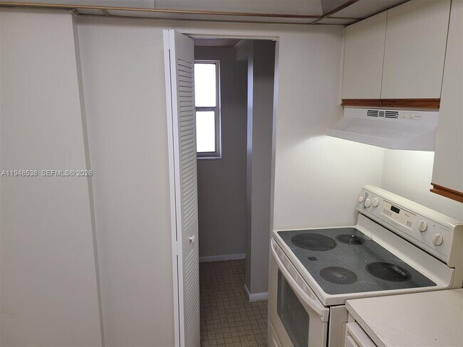 Photo - 7925 S Colony Cir Unit 207