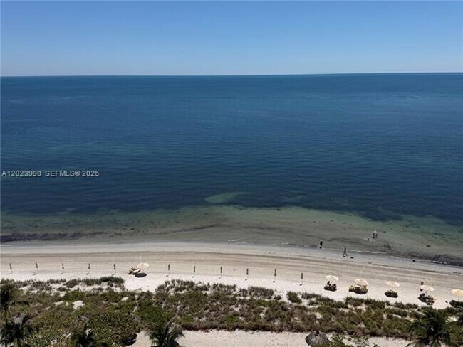 Building Photo - 1111 Crandon Blvd Unit 1111 Crandon Blvd # B1105