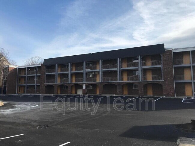 Photo - 2600 Bushnell St Unit Apt 2