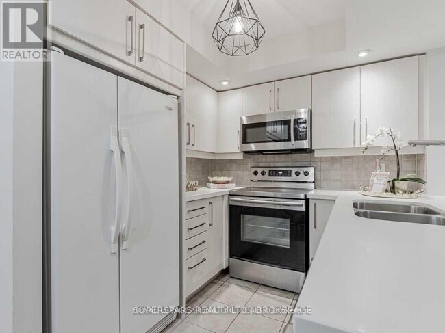 Photo - 15 Northtown Way Unité 1517