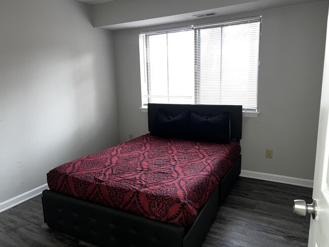 Photo - 1281 Schaub Dr