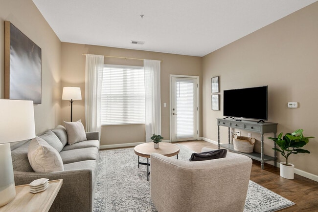 Building Photo - 4788 Holmes St