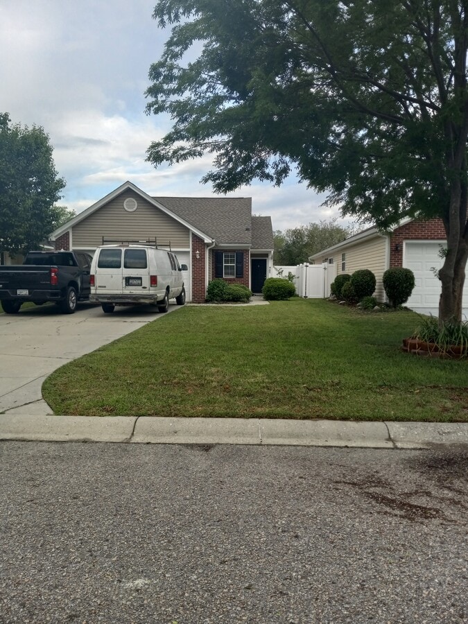 Photo - 407 Dandelion Ln
