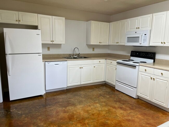 Photo - 23 Cottage Ln