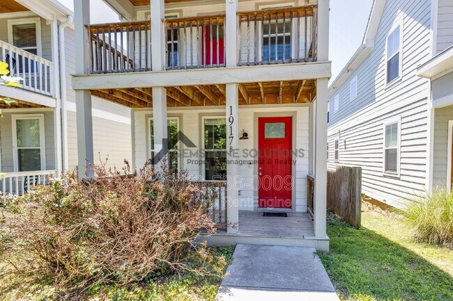 1917 Delta Ave