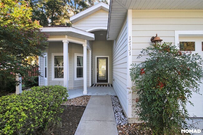 Photo - 1731 SW 66th Dr