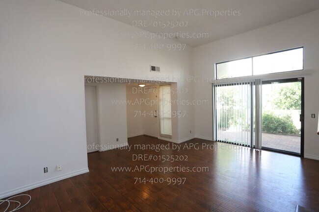 Photo - 2925 Wellesley Ct