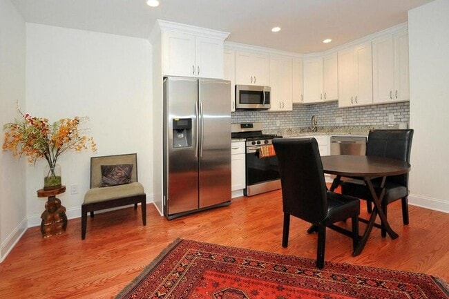 Photo - 1714 West Virginia Ave NE