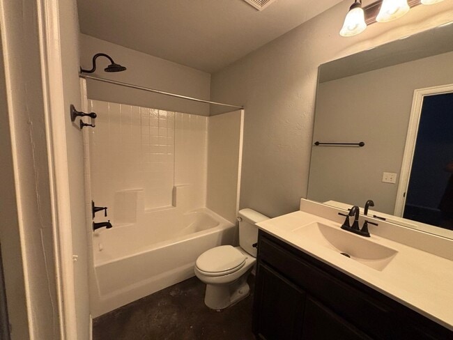 Photo - Check out this beautiful home!