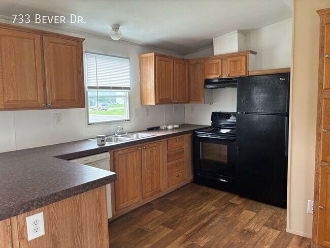 Photo - 733 W Bever Dr