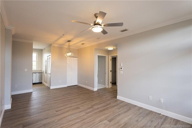 Photo - 101 SE Ocean Blvd Unit UN305