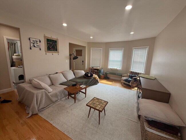 Photo - 42 Ashland St