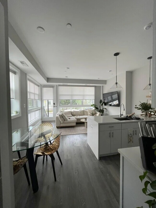 Photo - 1100 S Highland St Unidad 2