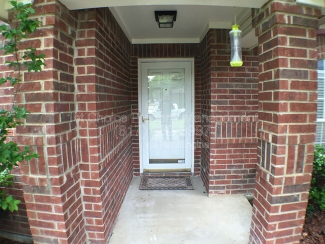 Photo - 1834 Meadow Crest Dr