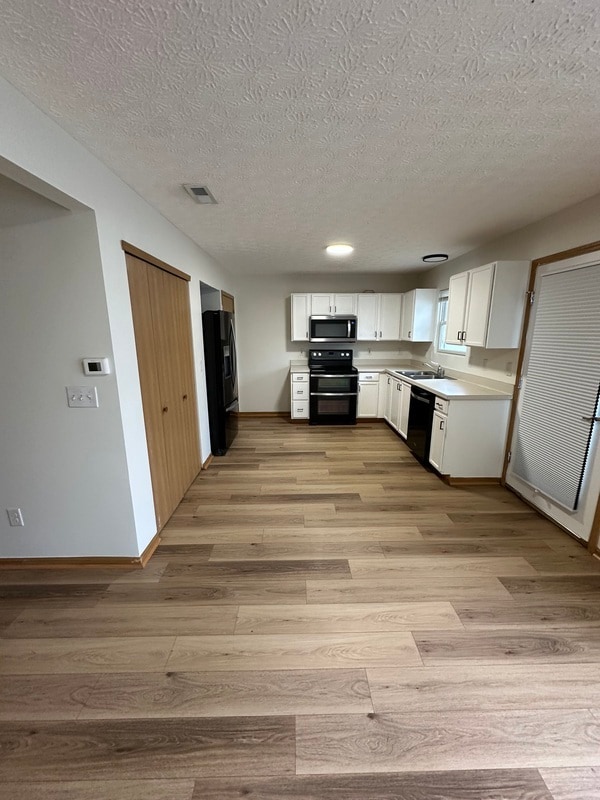 Photo - 9153 Constitution Ave