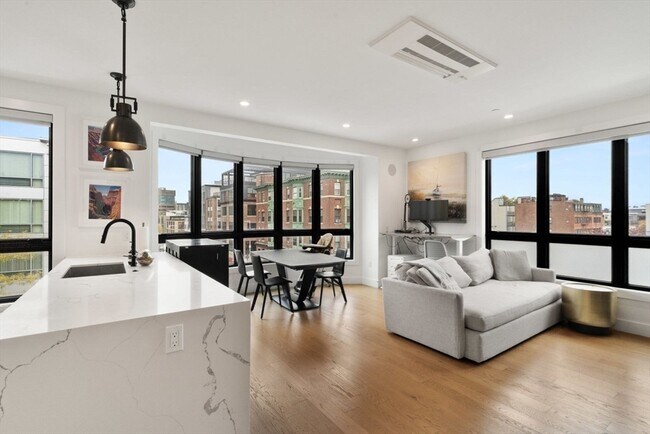 Photo - 75 W Broadway Unidad 301