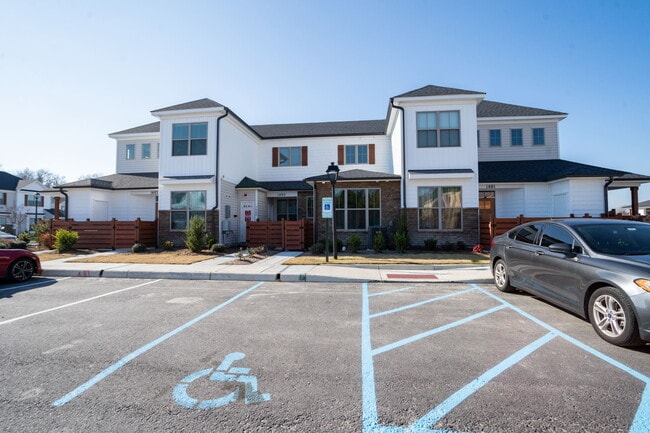 Outside Complex - 1402 Union Pacific Way Townhome